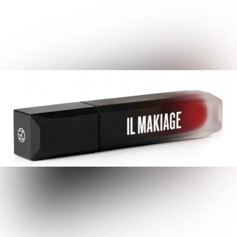 IL MAKIAGE Red geisha number 405 Liquid lip gloss